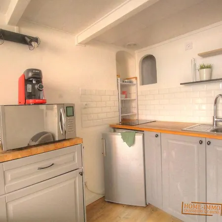 Joli Proche Apartment *